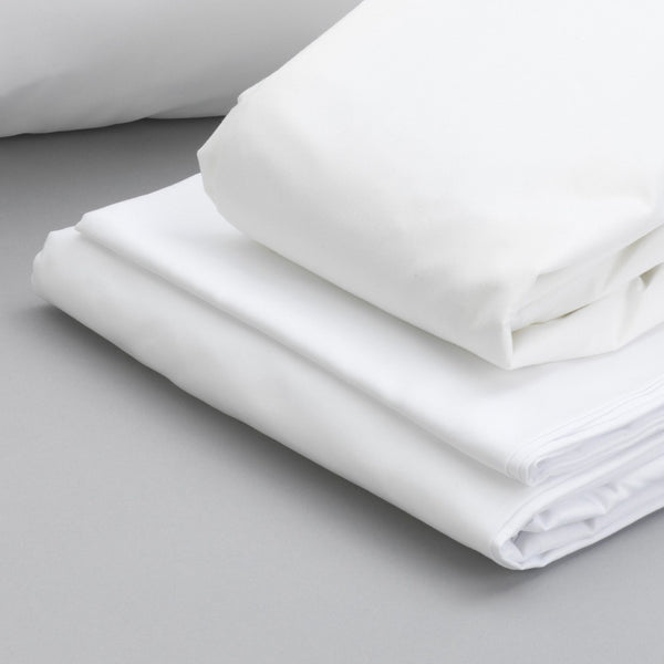 English Elm Essentials Cal King Split Bedding Bundle Microfiber Sheets Pillows Mattress Protectors B180P172101