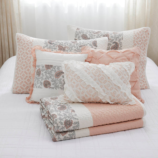 English Elm 6 Madison Park Dawn Cotton Percale Reversible Quilt Set with Paisley Pintuck Lace Trim King/Cal King Blush 17.72 L x 22.83 W x 8.66 H B035129024