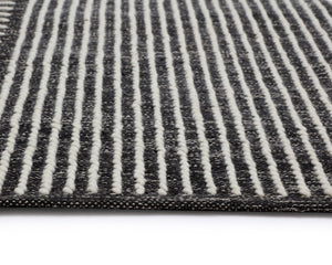 Sunpan SERENE Hand-Woven Rug - Modern Black & White Design, 5' x 8' - Artisanal Cotton Blend for Warmth 107588