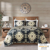 Sierra Southwest Oversized Print Plush Quilt Set