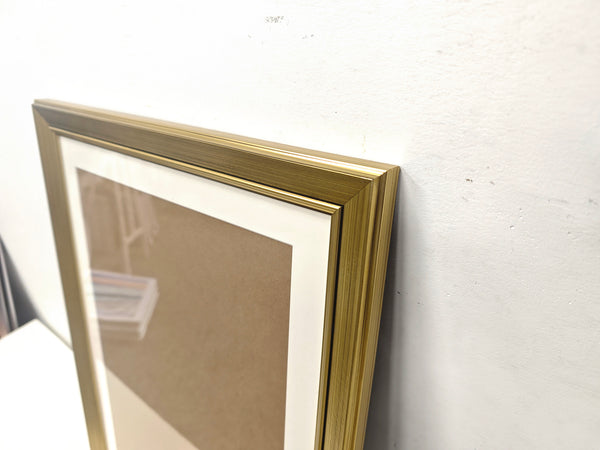 English Elm 20X28 Solid Wood Picture Frame - Elegant Replaceable Canvas Art Holder With Shatter-Resistant Glass T3976P383248