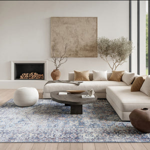 HomeRoots 5' Light Grey and Blue Oriental Rug - Distressed Washable Flatweave for Modern Living Spaces 6' X 9' 505602