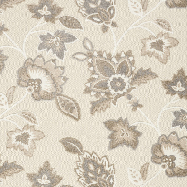 Homeroots 6' X 9' Beige Floral Stain Resistant Non Skid Area Rug  Polypropylene 505607