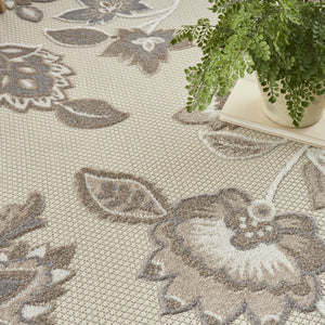 HomeRoots 7' Beige Floral Area Rug - Durable, Non-Skid Indoor/Outdoor Design for Timeless Elegance and Style 8' X 11' 505609