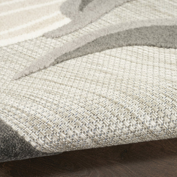 Homeroots 4' Beige Floral Stain Resistant Non-skid Area Rug - Elegant Design For Kids & Pets, Made In Turkey 4' X 6' Polypropylene 505632