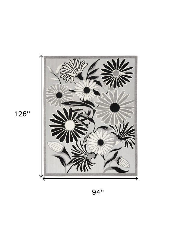 Homeroots 8' X 11' Black And White Floral Non Skid Indoor Outdoor Area Rug  Polypropylene 505639