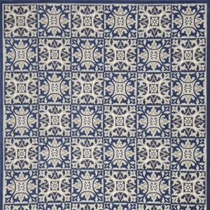 Homeroots 4' Blue Fleur De Lis Stain Resistant Non-skid Area Rug - Perfect For Homes With Kids & Pets! 4' X 6' Polypropylene 505657