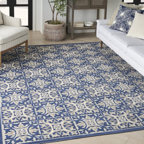 Homeroots 4' Blue Fleur De Lis Stain Resistant Non-skid Area Rug - Perfect For Homes With Kids & Pets! 4' X 6' Polypropylene 505657