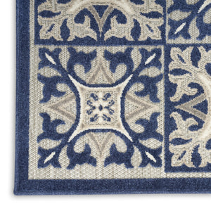 HomeRoots 9' Blue Fleur De Lis Area Rug - Stain Resistant, Non-Skid Design for Timeless Elegance & Durability 5' X 8' 505658