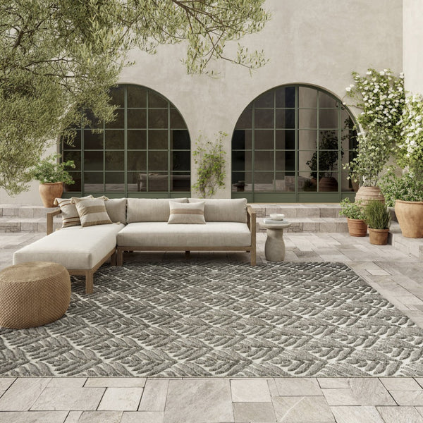 HomeRoots 9' Charcoal Floral Area Rug - Stain Resistant, Non-Skid, Ideal for Family Spaces and Everyday Use 7' X 10' 505671