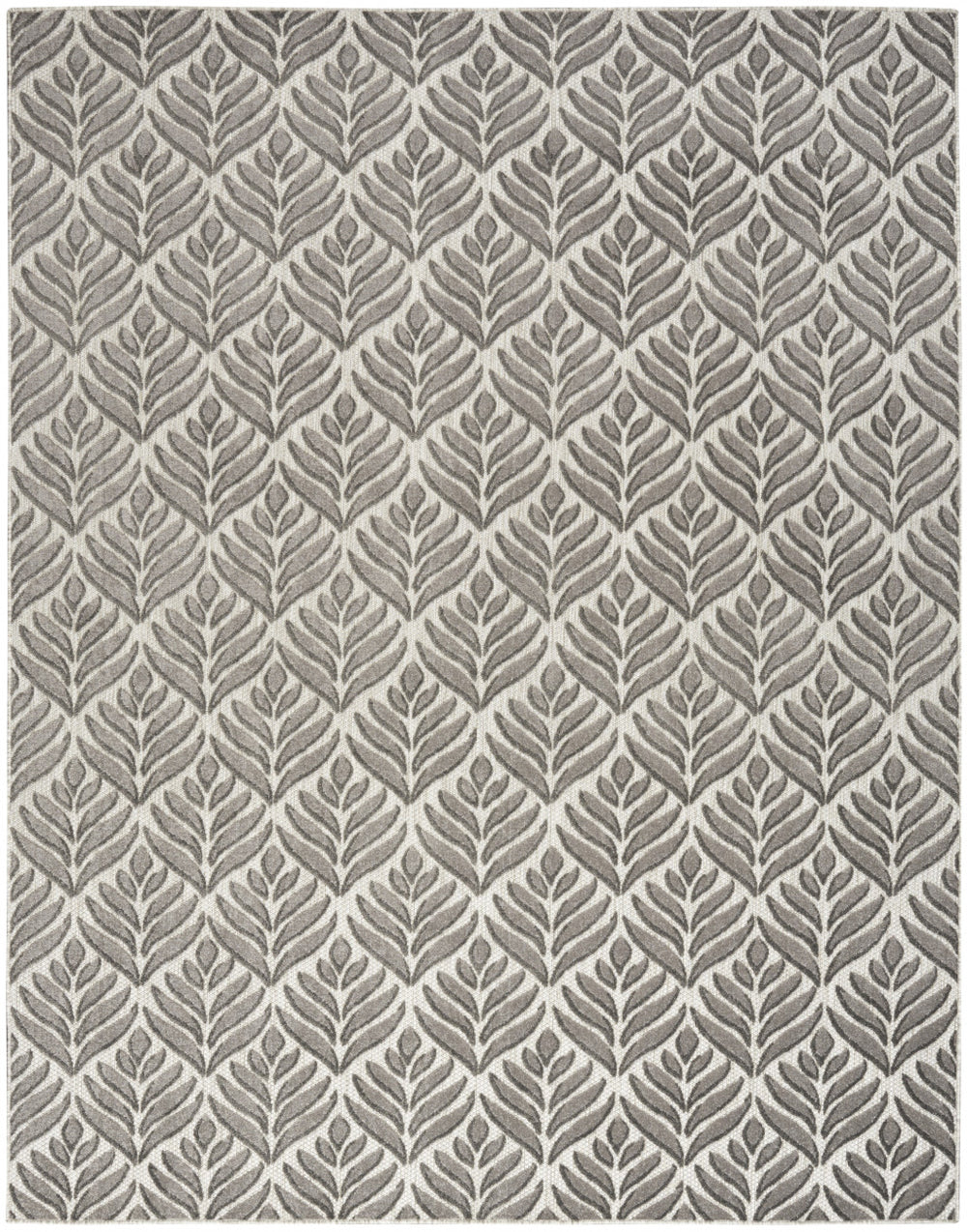 Homeroots 4' Charcoal Floral Area Rug - Stain Resistant, Non-skid, Elegant Design For Living Spaces & Pets 4' X 6' Polypropylene 505672
