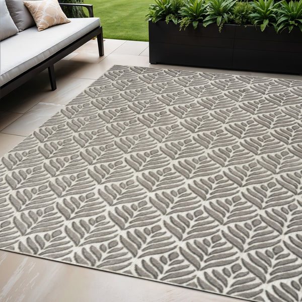 HomeRoots 9' Charcoal Floral Area Rug - Stain Resistant, Non-Skid, Ideal for Family Spaces and Everyday Use 5' X 8' 505673
