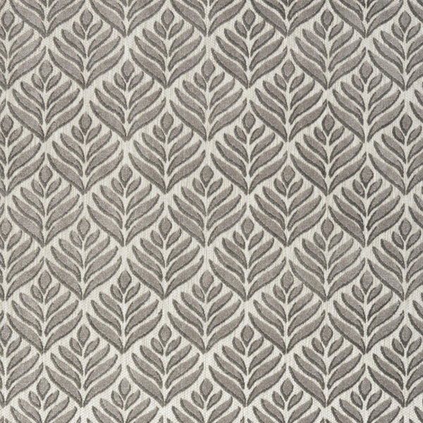 Homeroots 5' X 8' Charcoal Floral Stain Resistant Non Skid Area Rug  Polypropylene 505673