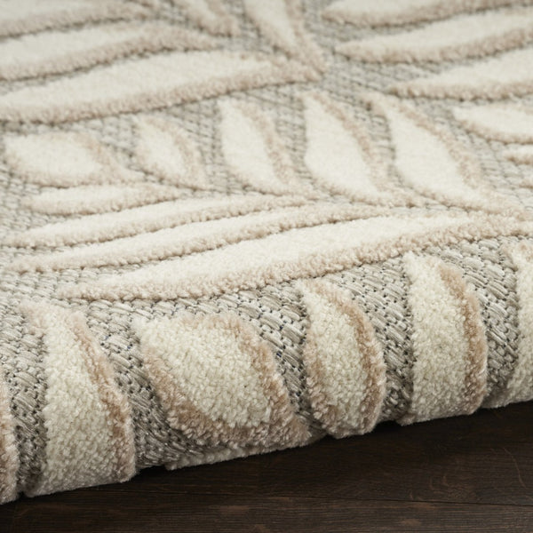 HomeRoots 9' Stunning Ivory and Grey Floral Area Rug - Stain Resistant, Non-Skid, Perfect for Any Room 7' X 10' 505676