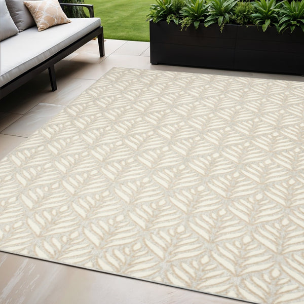 HomeRoots 9' Stunning Ivory and Grey Floral Area Rug - Stain Resistant, Non-Skid, Perfect for Any Room 5' X 8' 505678