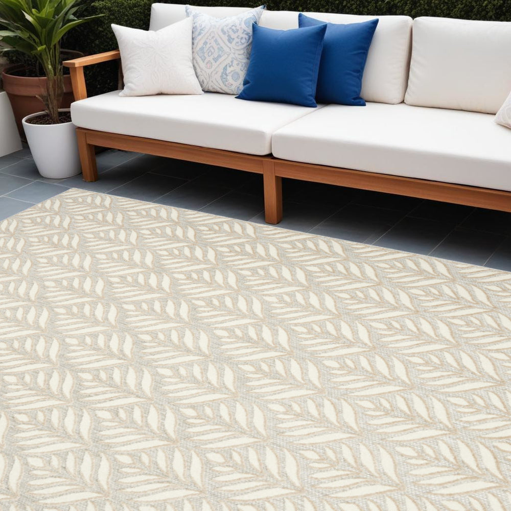 Homeroots 8' X 11' Ivory And Gray Floral Non Skid Indoor Outdoor Area Rug  Polypropylene 505679