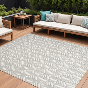 Homeroots 8' X 11' Gray Floral Non Skid Indoor Outdoor Area Rug  Polypropylene 505684