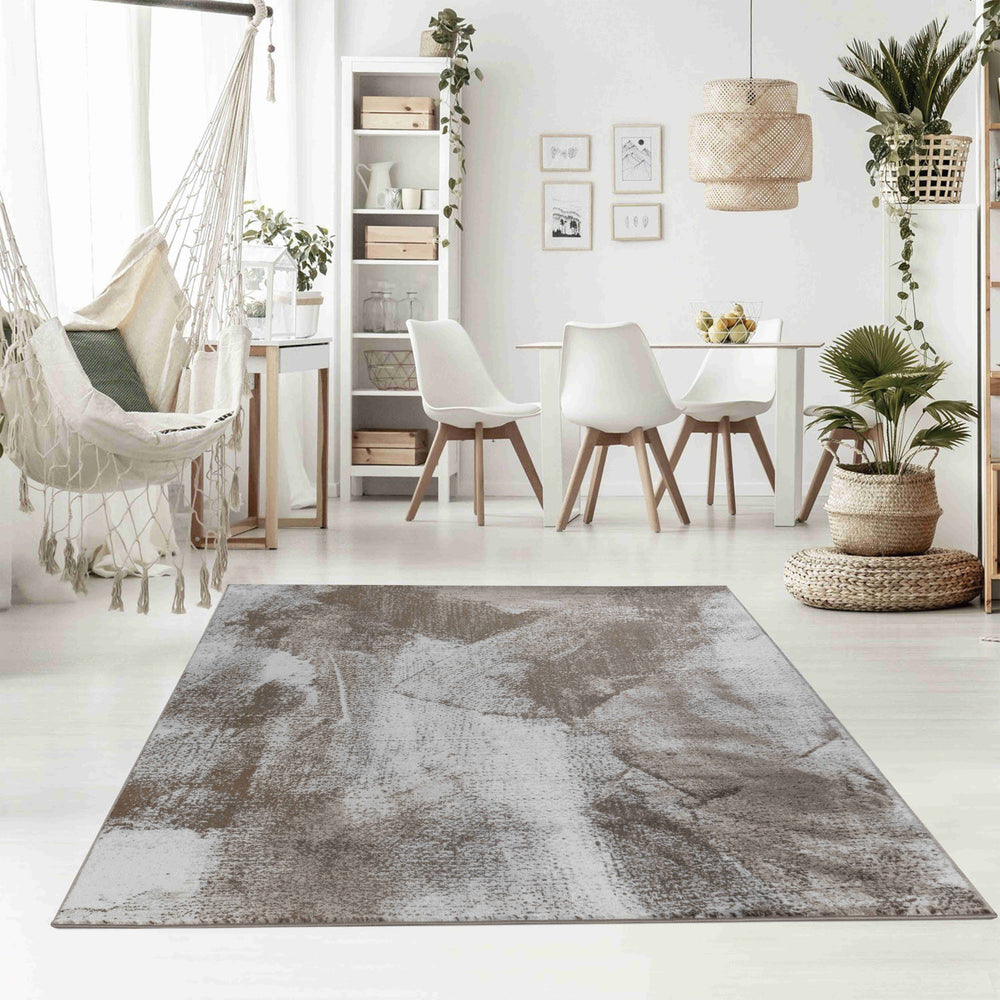 Homeroots 7' X 10' Brown Abstract Area Rug  Polypropylene 506628