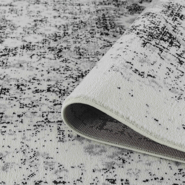 Homeroots 4' X 6' Black Oriental Area Rug  Polypropylene 506630