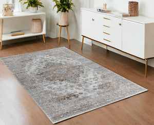 Homeroots 4' X 6' Brown Oriental Area Rug  Polypropylene 506638