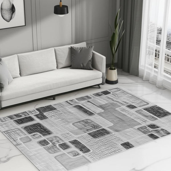 HomeRoots 5' Grey Geometric Area Rug – Modern Machine-Woven Design for Living Rooms, Bedrooms, and Offices 5' X 7' 506663