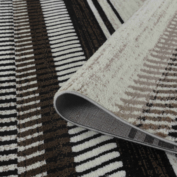 Homeroots 4' X 6' Beige Striped Area Rug  Polypropylene 506680