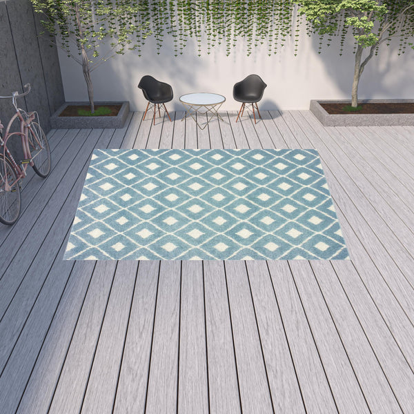 Homeroots 10' X 13' Blue And Ivory Geometric Stain Resistant Indoor Outdoor Area Rug  Polypropylene 506707