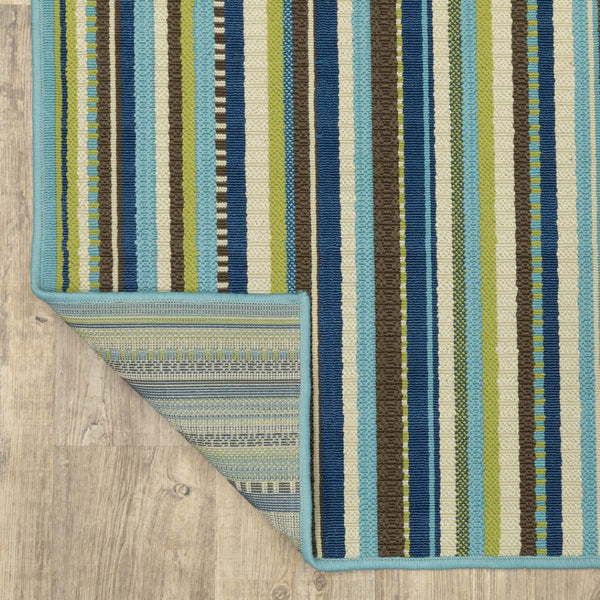 Homeroots 4' X 6' Blue And Green Striped Indoor Outdoor Rug - Stain Resistant, Stylish, Perfect For Kids & Pets 3'7" X 5'6" Polypropylene 506711