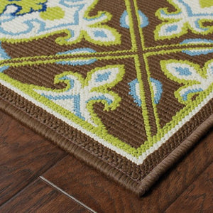 Homeroots 4' X 6' Brown And Ivory Floral Stain Resistant Area Rug - Perfect For Indoor & Outdoor Spaces! 3'7" X 5'6" Polypropylene 506720