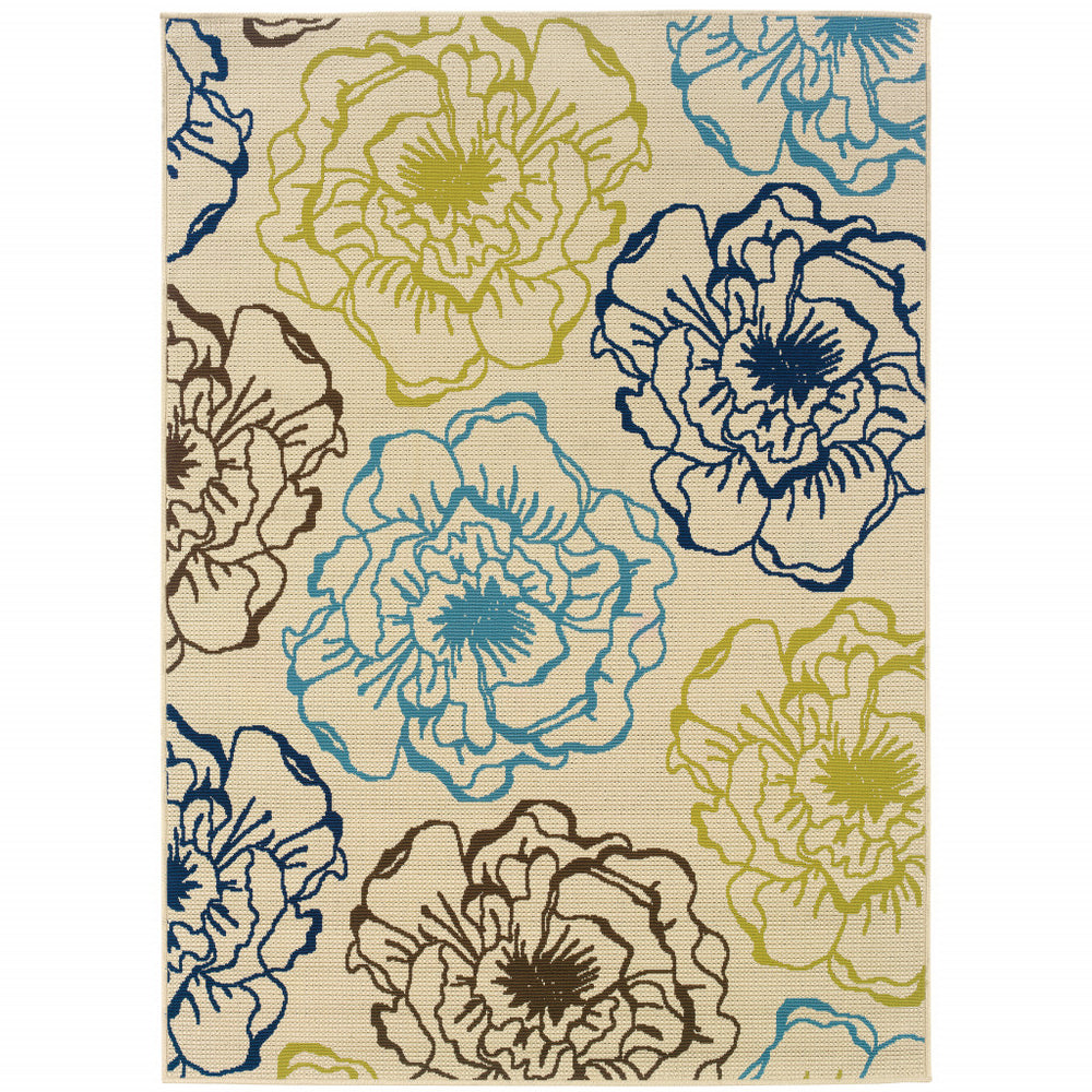 Homeroots 4' X 6' Floral Stain Resistant Area Rug – Elegant Green And Ivory Design For Indoor & Outdoor Spaces 3'7" X 5'6" Polypropylene 506729