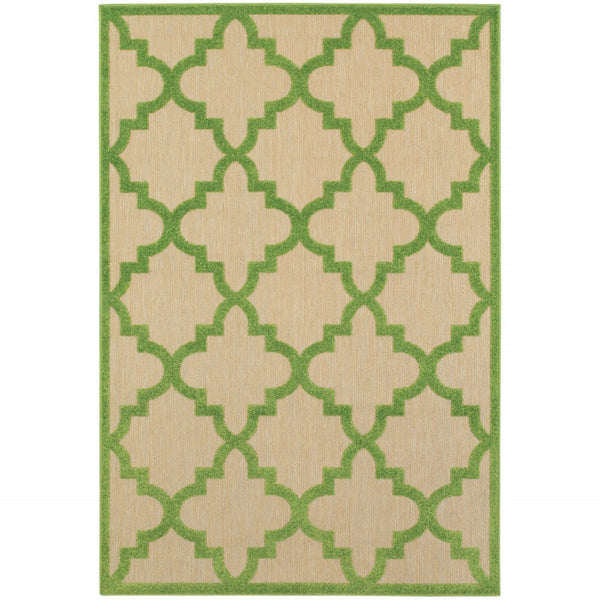 HomeRoots 5' Green Geometric Indoor/Outdoor Area Rug - Stain Resistant, Modern Style for High-Traffic Spaces Sand/ Green 6'7" x 9'6" 506795