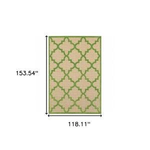 HomeRoots 5' Green Geometric Indoor/Outdoor Area Rug - Stain Resistant, Modern Style for High-Traffic Spaces Sand/ Green 9'10" x 12'10" 506797