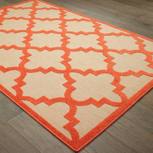 HomeRoots 5' Green Geometric Indoor/Outdoor Area Rug - Stain Resistant, Modern Style for High-Traffic Spaces Sand/ Orange 6'7" x 9'6" 506813
