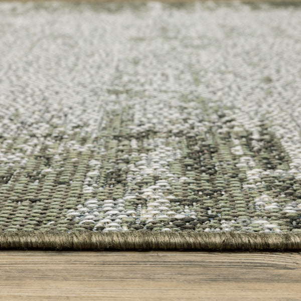 Homeroots 10' X 13' Green And Ivory Abstract Stain Resistant Indoor Outdoor Area Rug  Polypropylene 506862