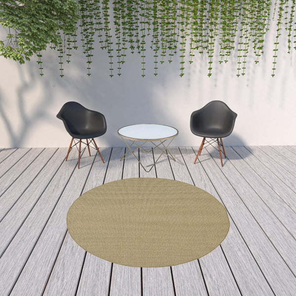 HomeRoots 5' Beige Stain-Resistant Indoor-Outdoor Area Rug for High-Traffic Spaces – Easy Maintenance & Style 7'10" Round 506891