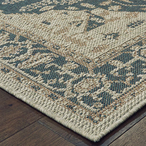 HomeRoots 5' Gray Oriental Indoor-Outdoor Area Rug - Stain and Water Resistant, Timeless Medallion Design 7'10" x 10' 506957