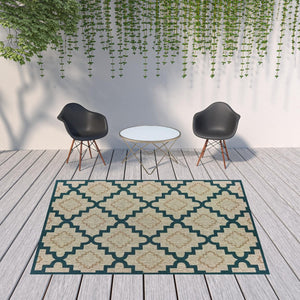 HomeRoots 5' Indoor Outdoor Blue and Gray Geometric Area Rug - Stain Resistant, Durable & Stylish Design 7'10" x 10' 506987