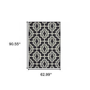 HomeRoots 5' Geometric Black and Gray Area Rug - Stain Resistant, Modern Design for Indoor and Outdoor Use 5'3" x 7'6" 506999