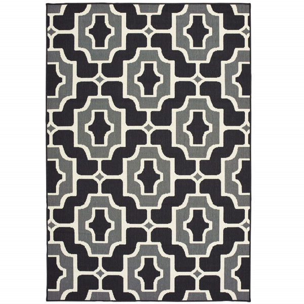 HomeRoots 5' Geometric Black and Gray Area Rug - Stain Resistant, Modern Design for Indoor and Outdoor Use 6'7" x 9'6" 507000
