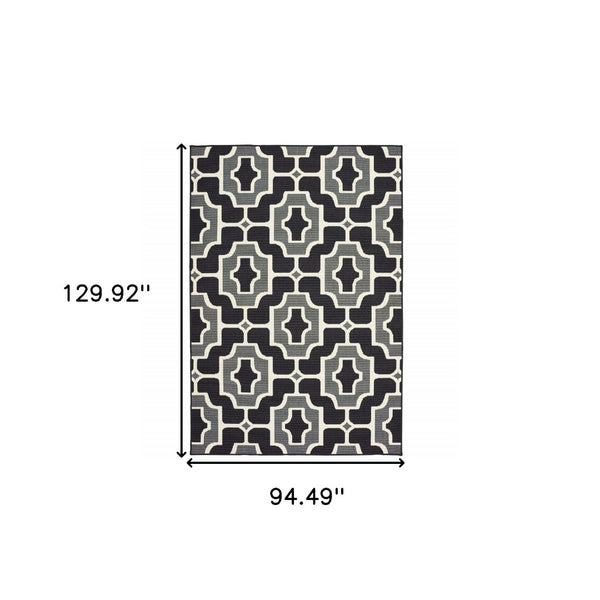 HomeRoots 5' Geometric Black and Gray Area Rug - Stain Resistant, Modern Design for Indoor and Outdoor Use 7'10" x 10'10" 507001