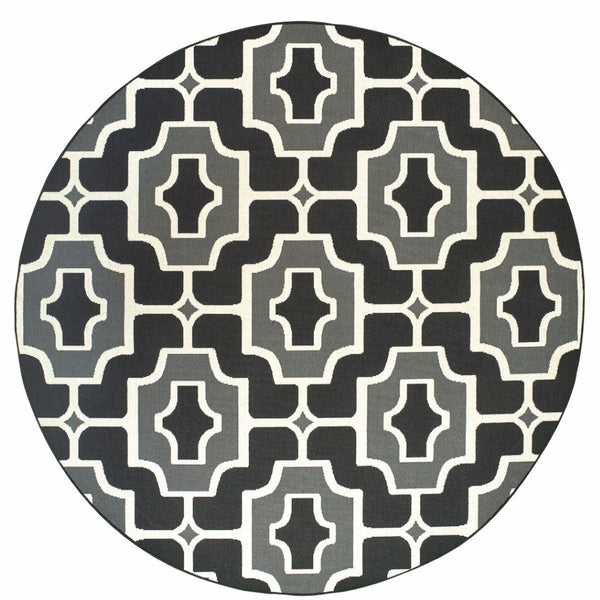 HomeRoots 5' Geometric Black and Gray Area Rug - Stain Resistant, Modern Design for Indoor and Outdoor Use 7'10" Round 507003