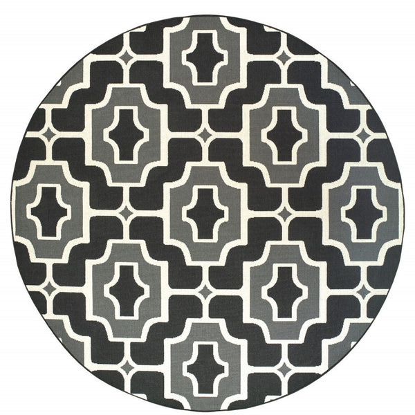 HomeRoots 5' Geometric Black and Gray Area Rug - Stain Resistant, Modern Design for Indoor and Outdoor Use 7'10" Round 507003