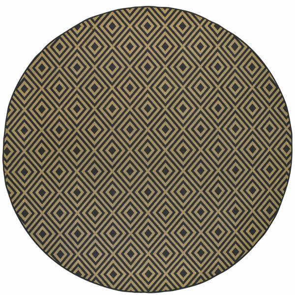 Homeroots 8' X 8' Black And Tan Round Geometric Stain Resistant Indoor Outdoor Area Rug  Polypropylene 507012