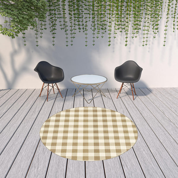 Homeroots 8' X 8' Gray And Ivory Round Geometric Stain Resistant Indoor Outdoor Area Rug Tan,Ivory Polypropylene 507021