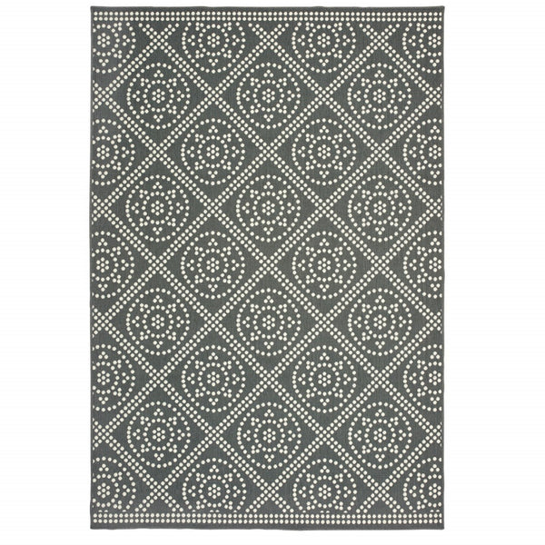 HomeRoots 5' Gray and Ivory Geometric Area Rug - Stain Resistant, Versatile for Indoor and Outdoor Spaces 6'7" x 9'6" 507036