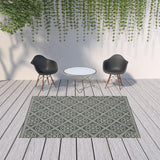 Homeroots 7' X 10' Gray And Ivory Geometric Stain Resistant Indoor Outdoor Area Rug  Polypropylene 507036