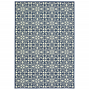 Homeroots 4' X 6' Stylish Ivory And Blue Geometric Stain Resistant Area Rug For Indoor & Outdoor Spaces 3'7" X 5'6" Polypropylene 507043