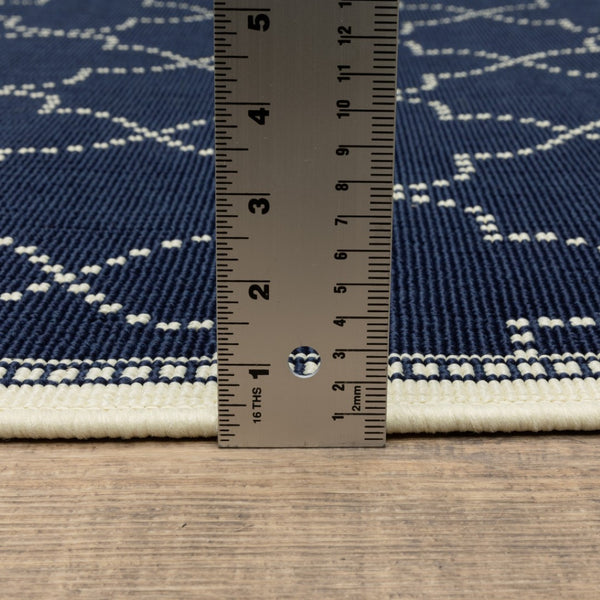 HomeRoots 5' Modern Geometric Stain Resistant Area Rug for Indoor and Outdoor Use - Durable and Stylish Design Navy/ Ivory 7'10" Round 507066