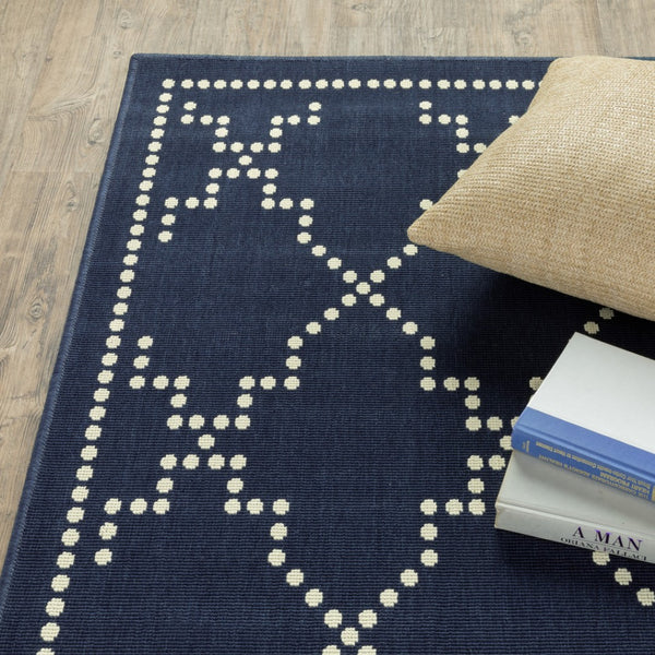 HomeRoots 5' Indoor Outdoor Geometric Area Rug - Stain Resistant Blue and Ivory Design for Versatile Spaces Navy/ Ivory 6'7" x 9'6" 507072