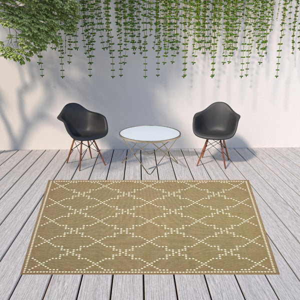 HomeRoots 5' Indoor Outdoor Geometric Area Rug - Stain Resistant Blue and Ivory Design for Versatile Spaces Tan/ Ivory 7'10" x 10'10" 507082